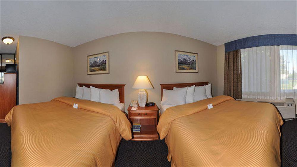 Days Inn By Wyndham Stockton Zewnętrze zdjęcie